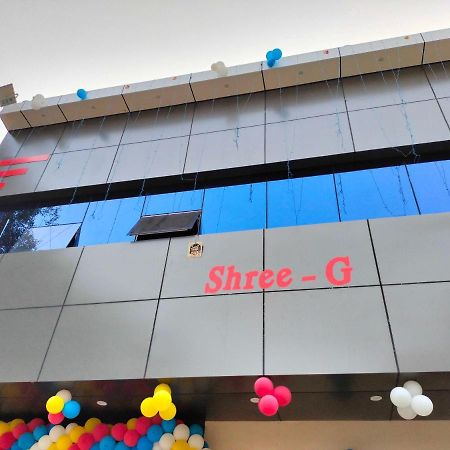 Oyo Shree G Hotel Agra  Ngoại thất bức ảnh